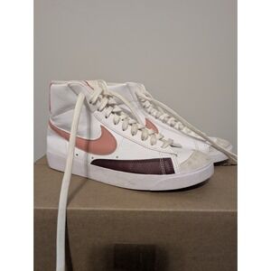 Nike Blazer Mid '77 DQ4124-105 Men's 8.5 White Pink Burgundy